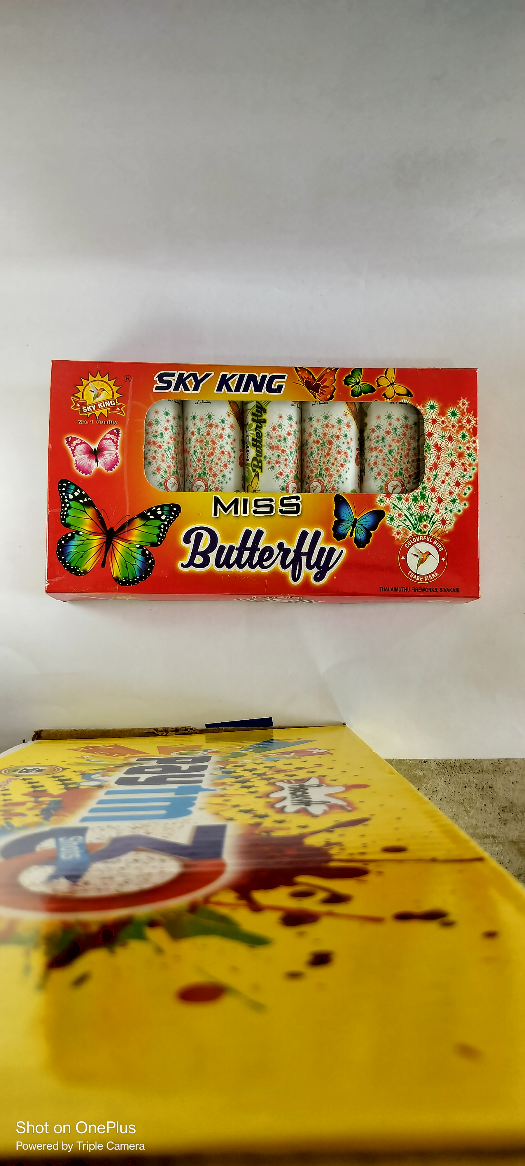 MISS BUTTERFLY RED AND GREEN FUNCTION